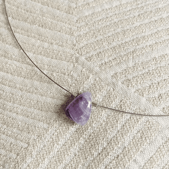 Collar Amatista natural solitario