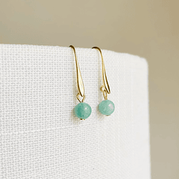 Aros dorados con piedra Amazonita