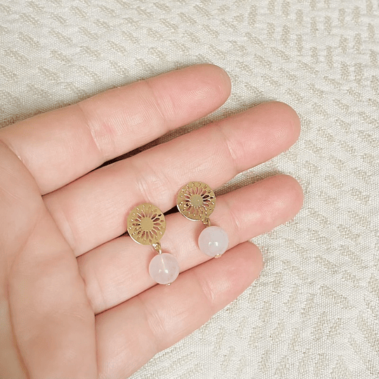 Aros mandala dorados con Cuarzo