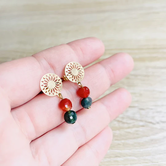 Aros mandala dorada y mix piedras