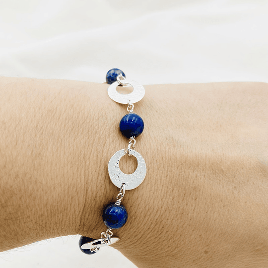 Pulsera Lapislázuli con argollas de plata