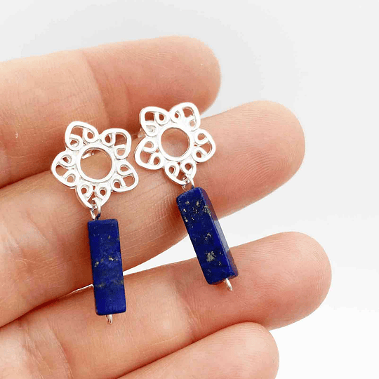 Aros flor de plata y Lapislázuli