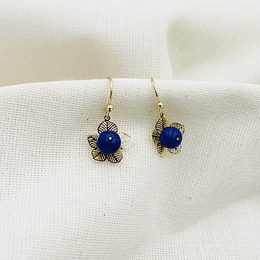 Aros flor dorados con Lapislazuli