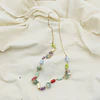 Collar con piezas de cerámica. vidrio pintados
