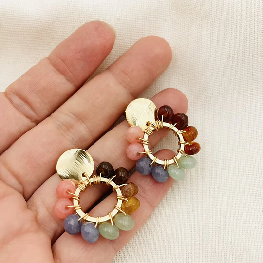 Aros ¨Clavel¨multicolor con piedras