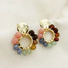 Aros ¨Clavel¨multicolor con piedras