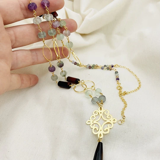 Collar largo con mix de piedras naturales