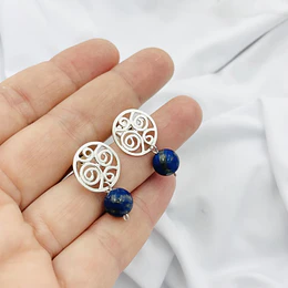 Aros de plata con piedra Lapislázuli