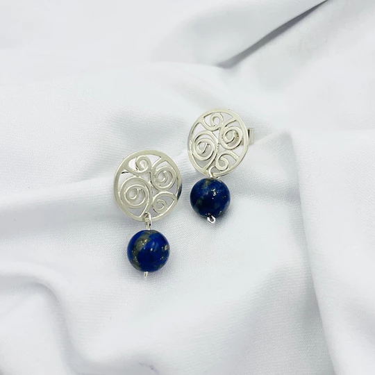 Aros de plata con piedra Lapislázuli