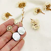 Aros mandala dorada con Nácar