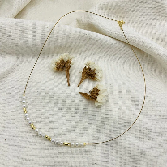 Collar gargantilla de perlas naturales