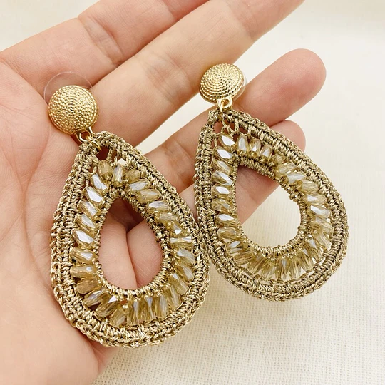 Aros gotas grandes dorados con cristales