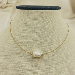 Collar perla solitario