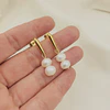 Aros dorados con perlas naturales