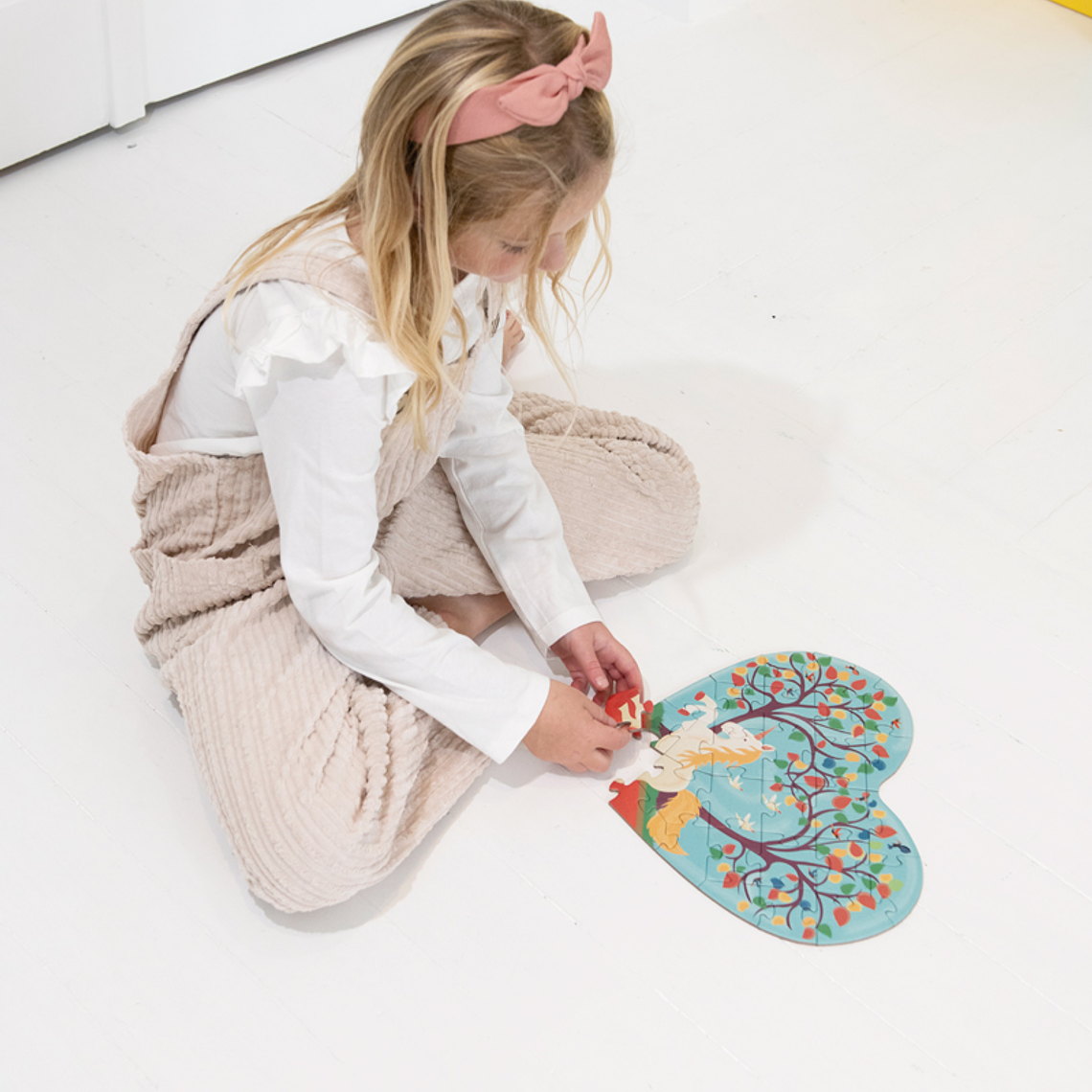 PUZZLE 30PCS CON FORMA, UNICORNIO 3