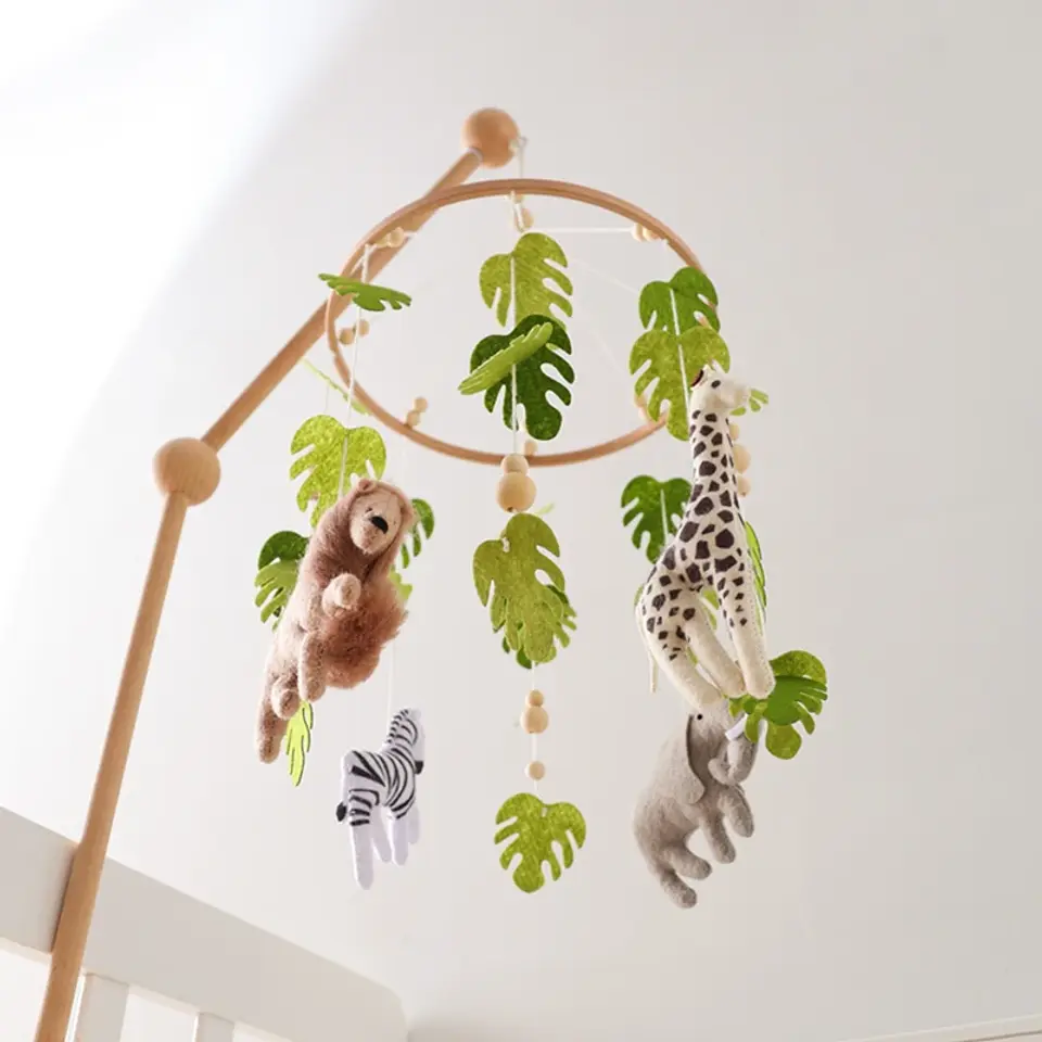 Wooden Baby Crib Mobile Felt Forest Animal Hanging Mobile for Newborns 23