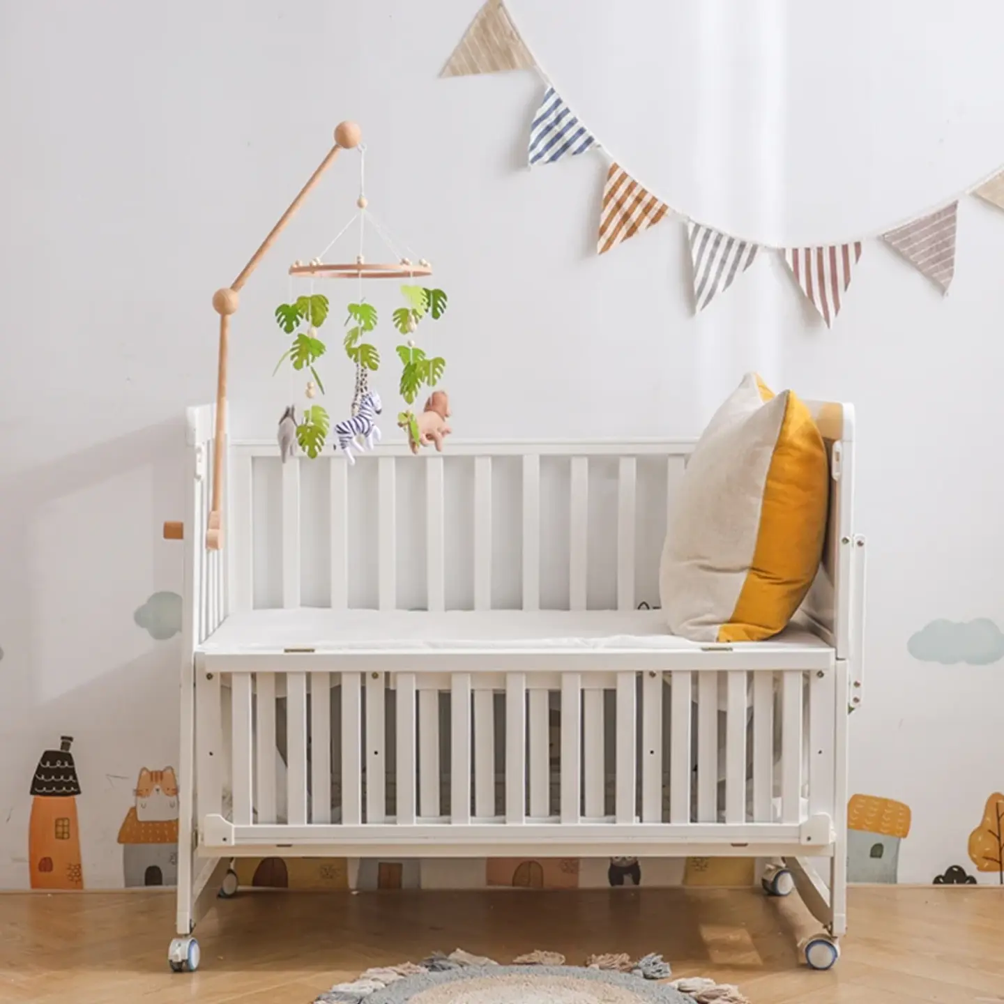 Wooden Baby Crib Mobile Felt Forest Animal Hanging Mobile for Newborns 24