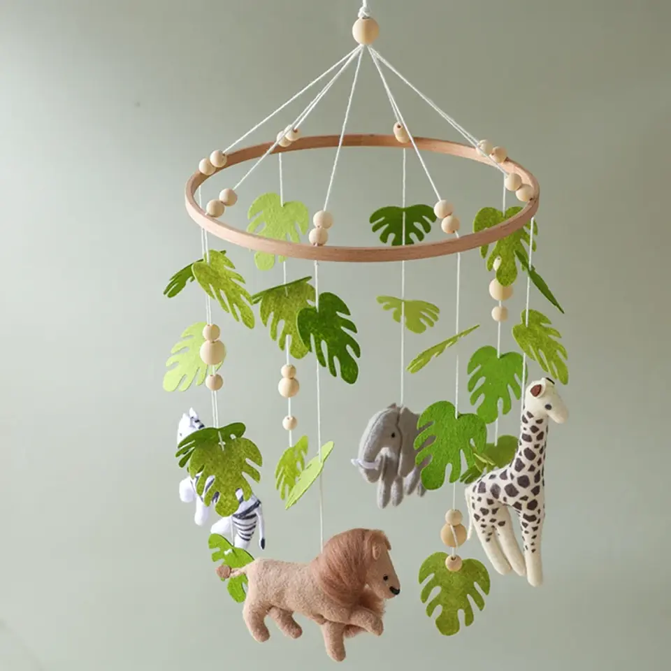 Wooden Baby Crib Mobile Felt Forest Animal Hanging Mobile for Newborns 25