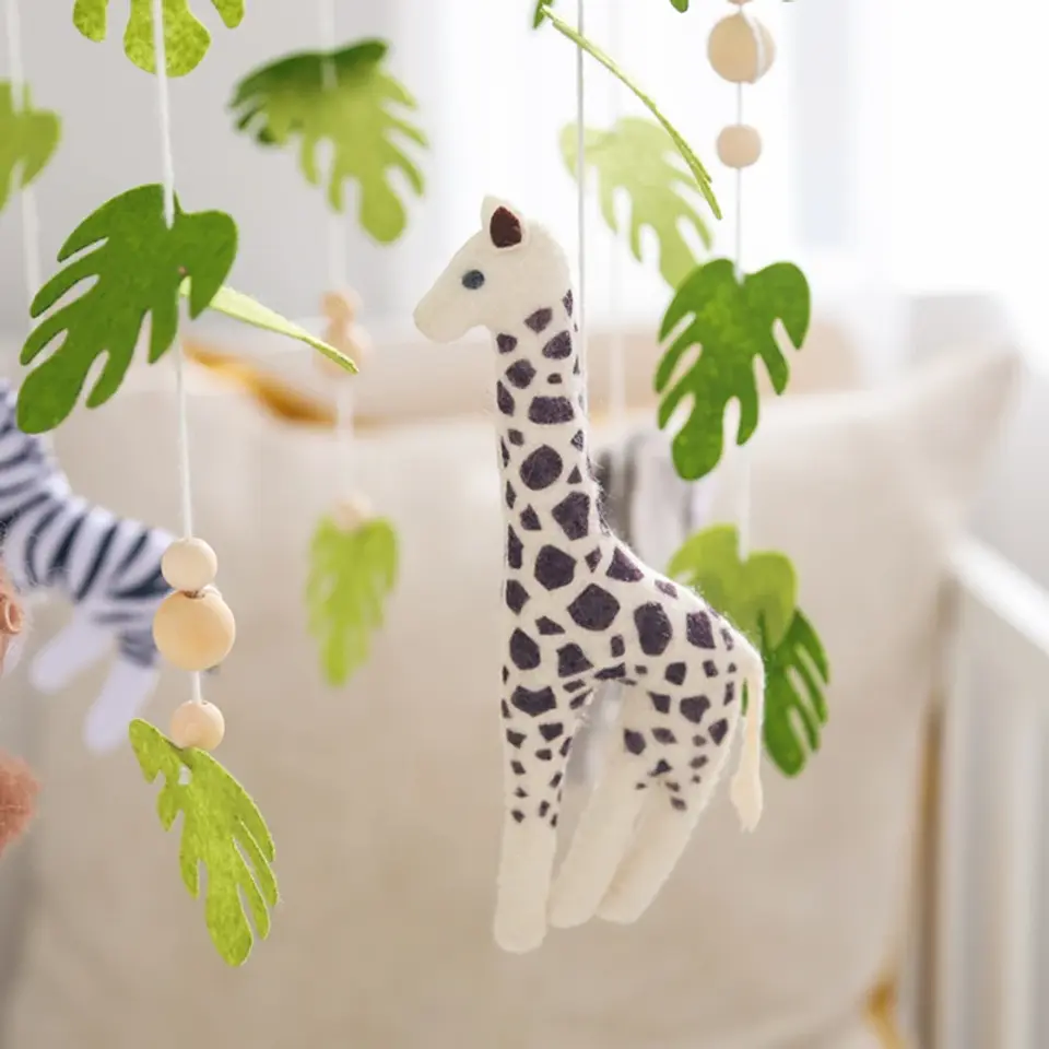 Wooden Baby Crib Mobile Felt Forest Animal Hanging Mobile for Newborns 28