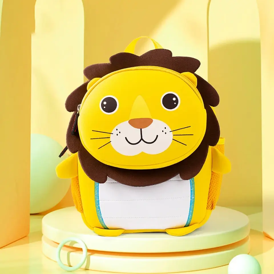 3D Biomimetic Animal Backpack – Kindergarten 9