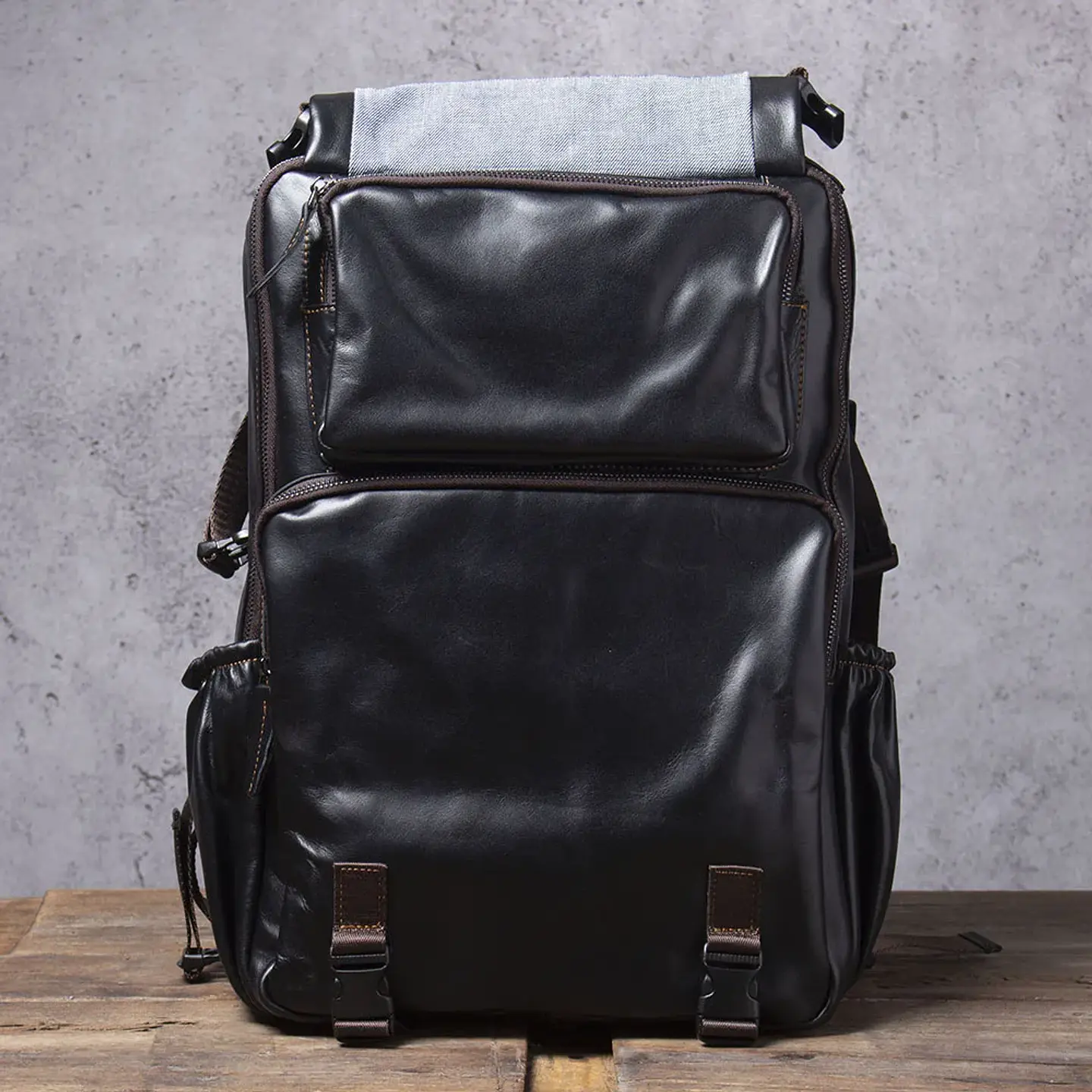 Genuine Leather Men's Backpack – Laptop Compartment 19
