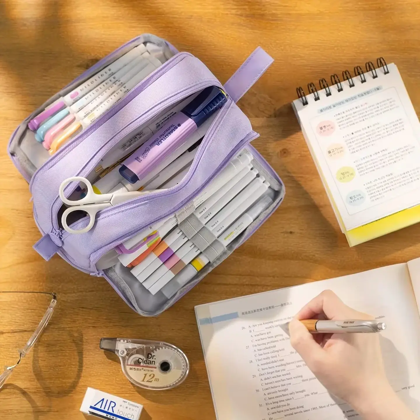 Multi-Compartment Pencil Case – Transparent 4