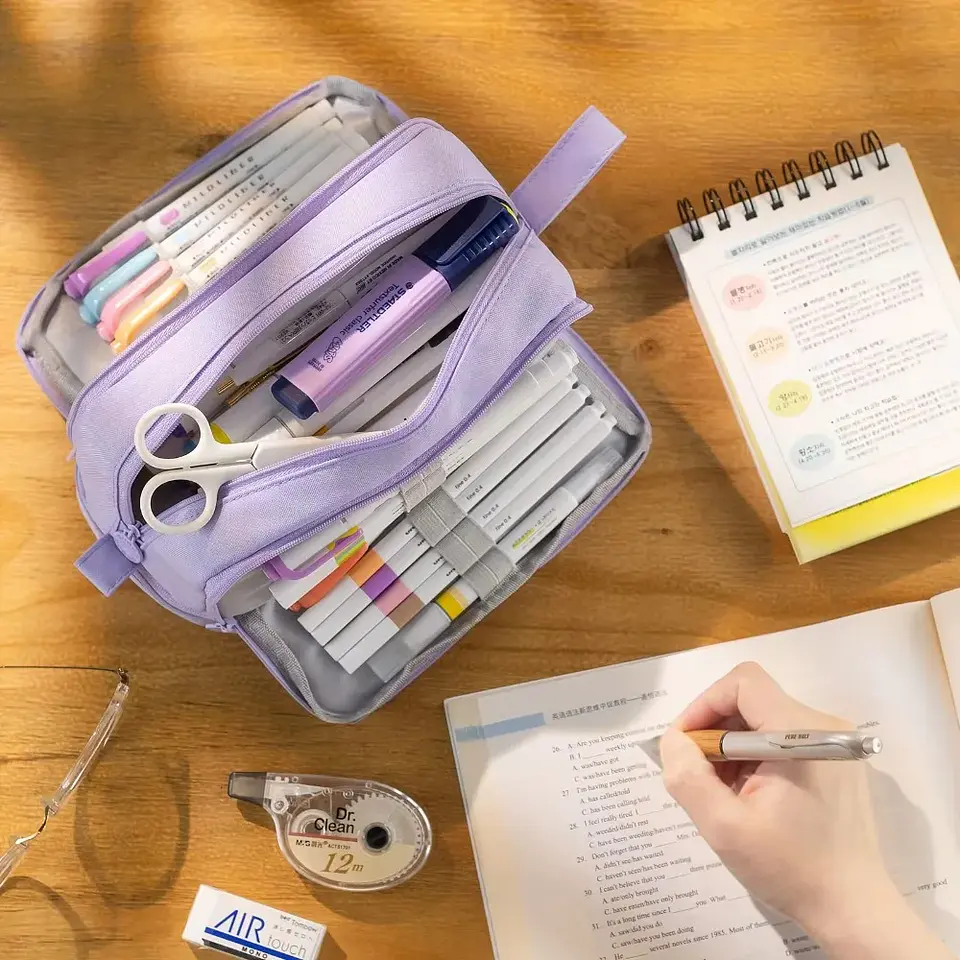 Multi-Compartment Pencil Case – Transparent 4