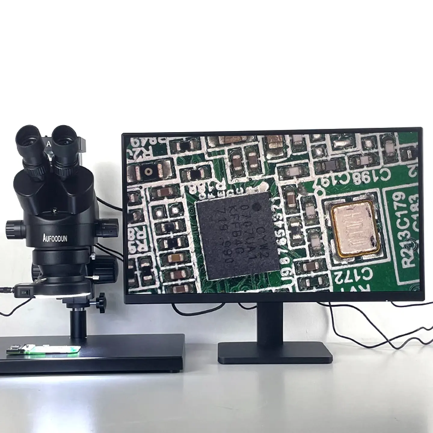 Trinocular Microscope Camera – C-Mount, 55MP 35