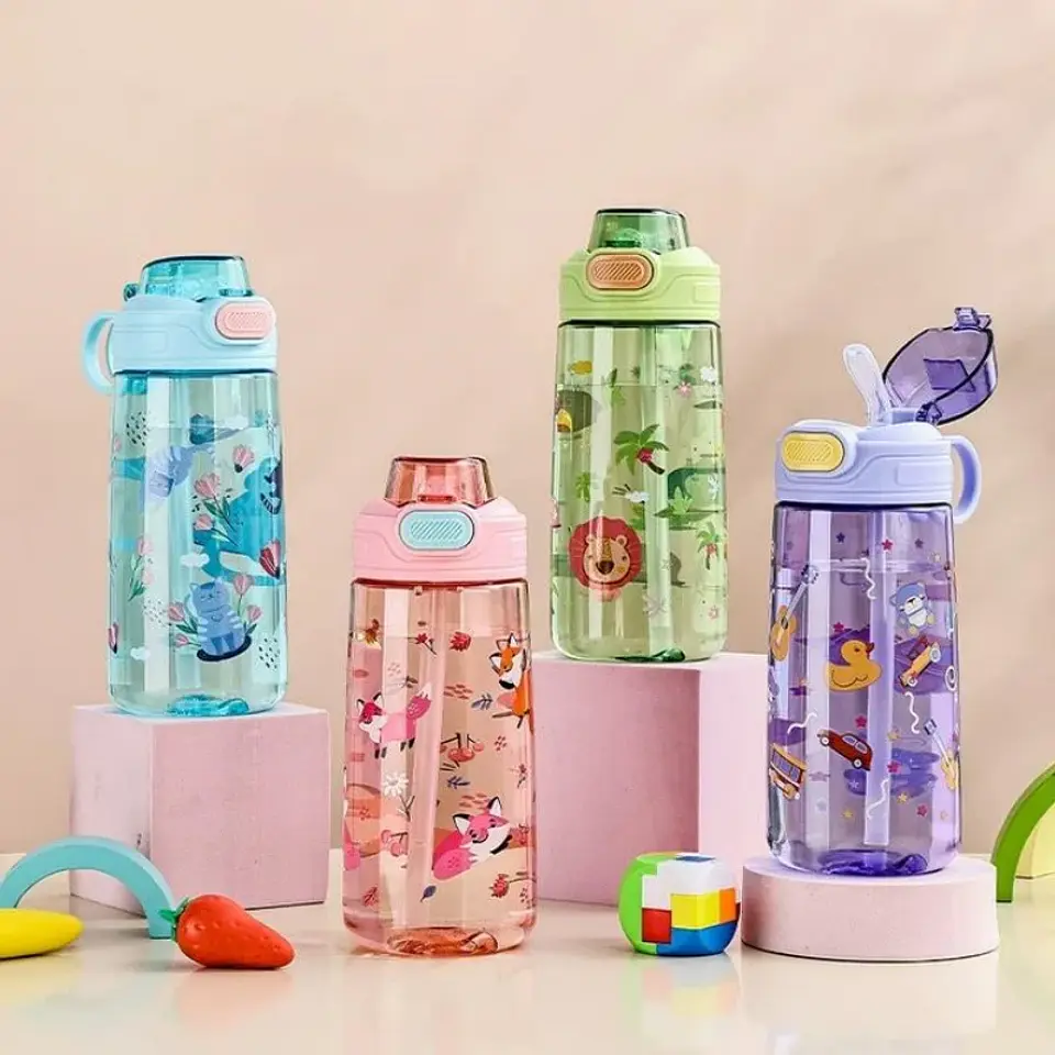 Cartoon Animal Water Bottle – Leak-Proof 550ml 4