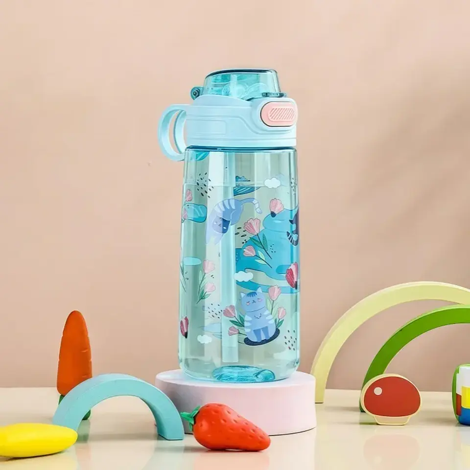 Cartoon Animal Water Bottle – Leak-Proof 550ml 7