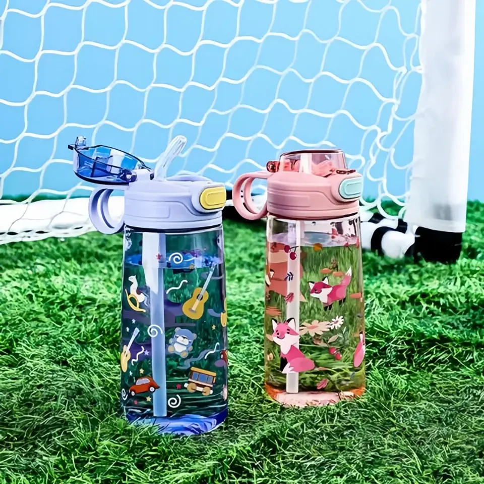 Cartoon Animal Water Bottle – Leak-Proof 550ml 17