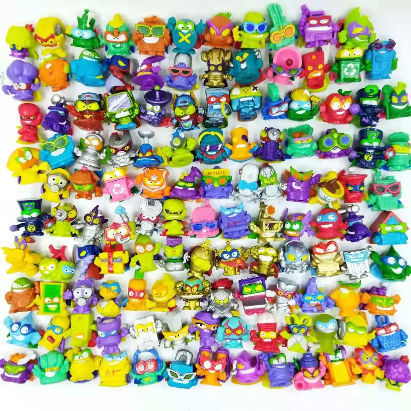 Mini Collectible Figure Bundle – No Repeats 1