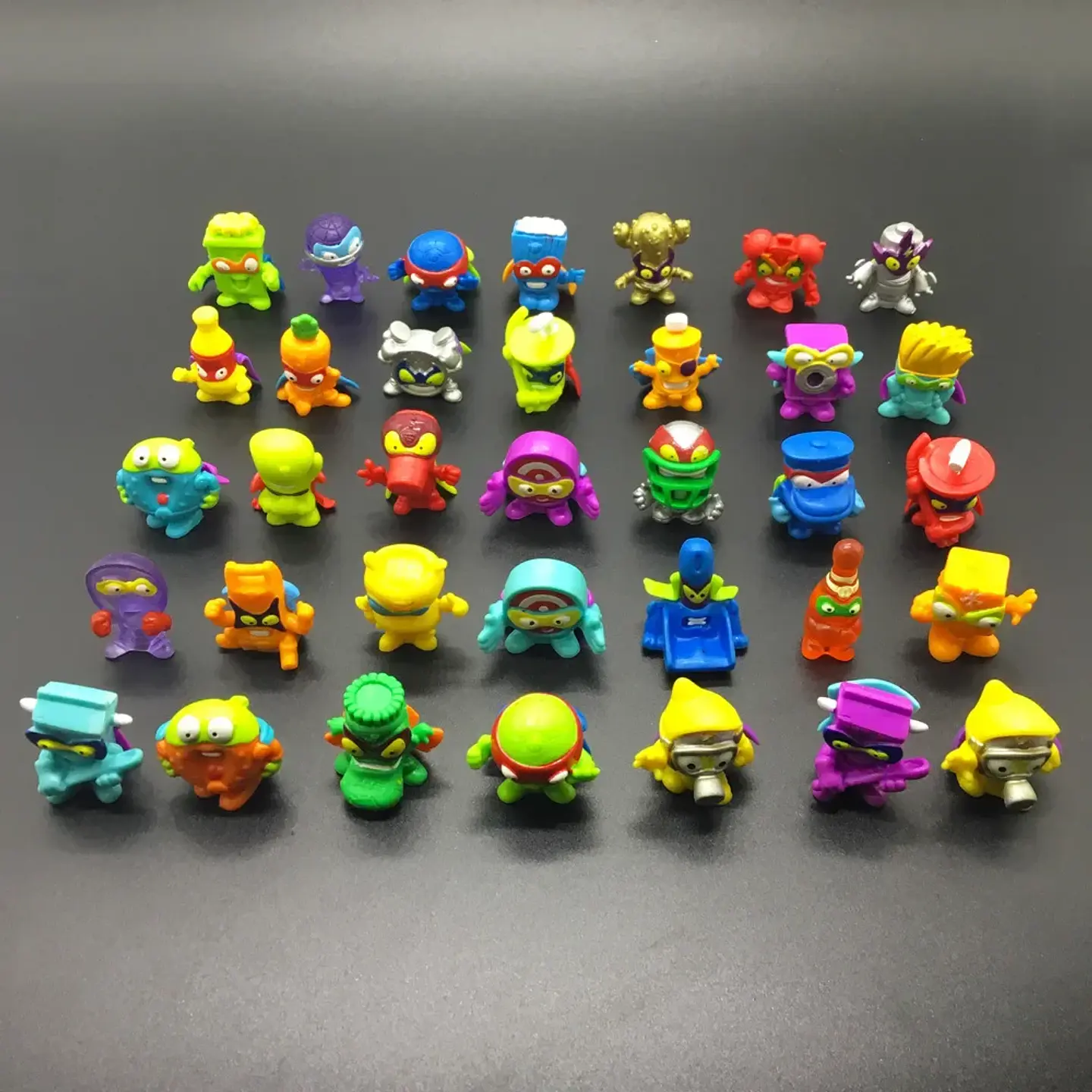 Mini Collectible Figure Bundle – No Repeats 3