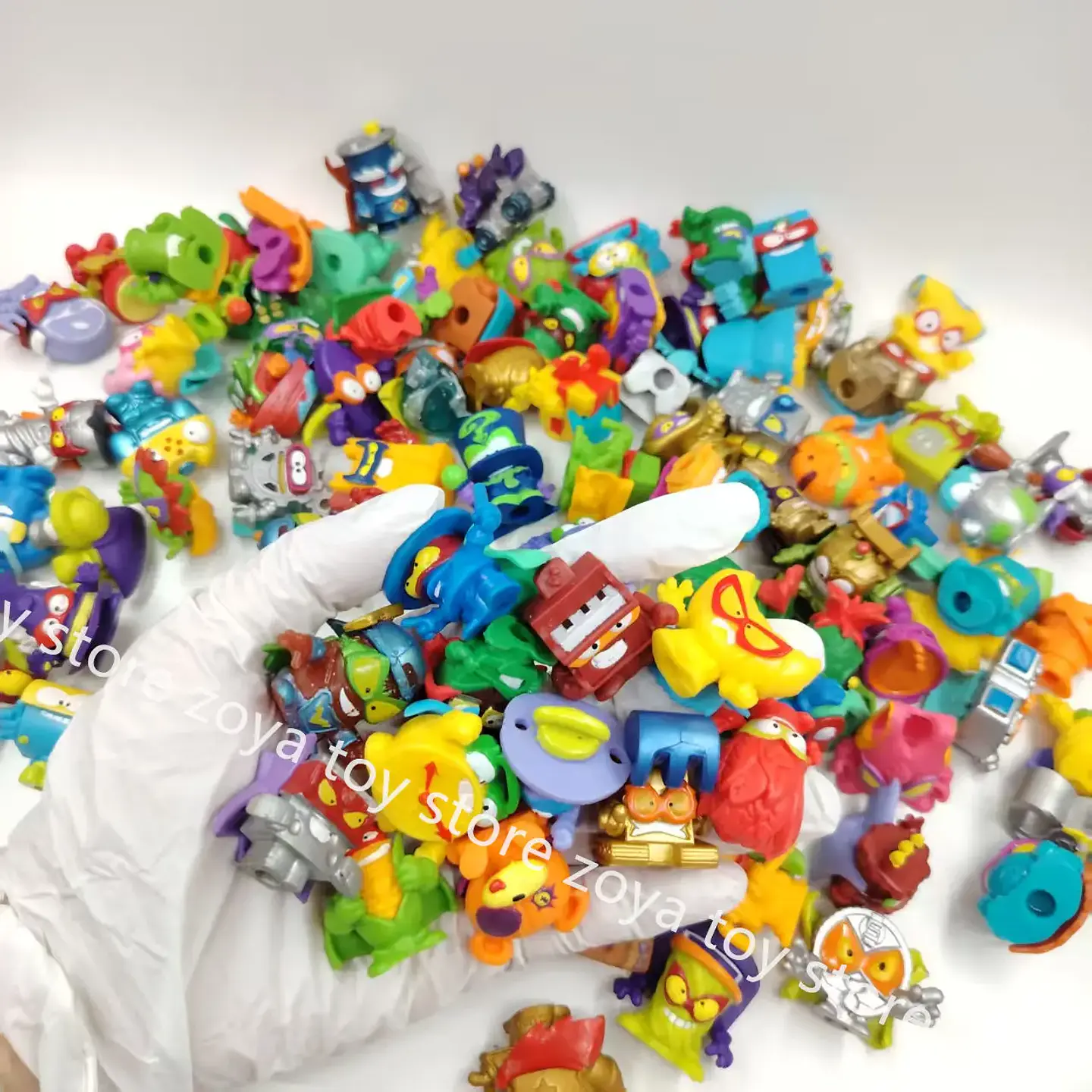 Mini Collectible Figure Bundle – No Repeats 9