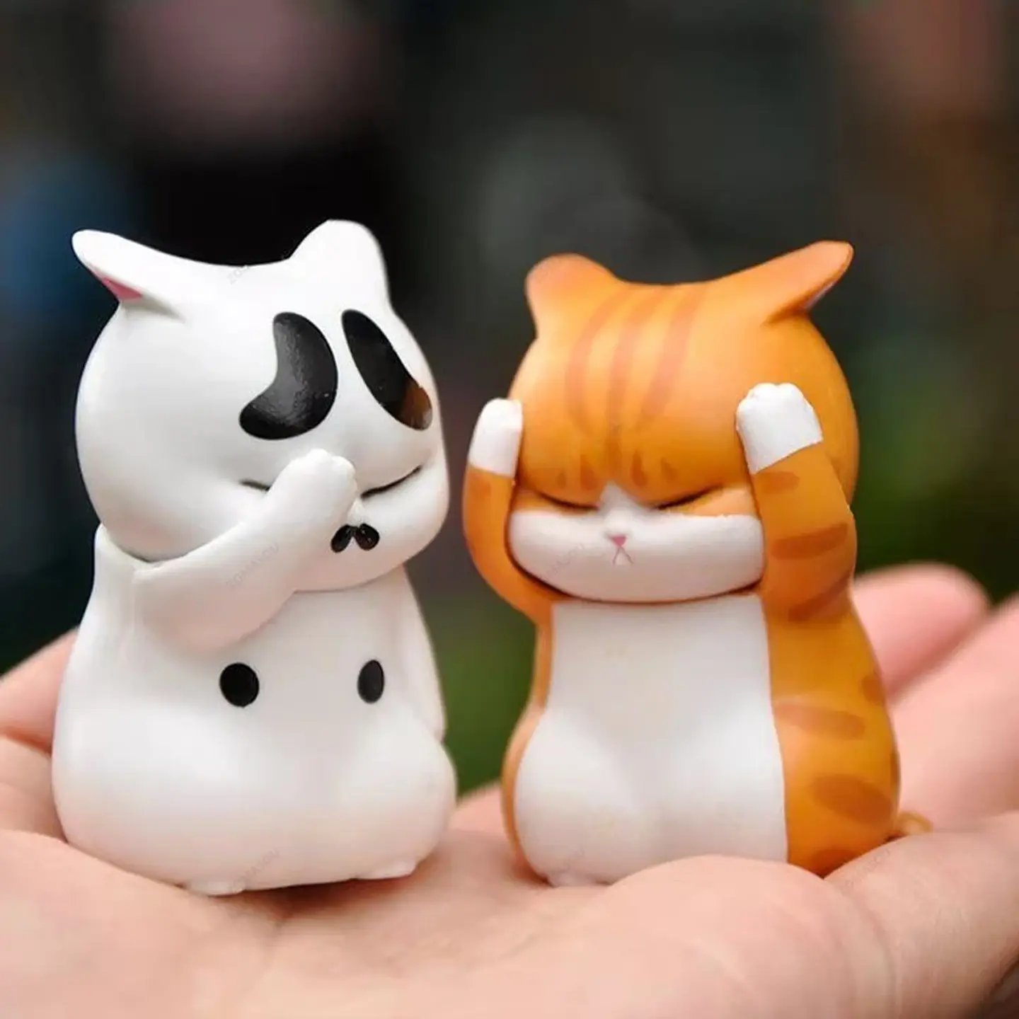 Kawaii Cat Doll Ornament Figures – Mini PVC 12