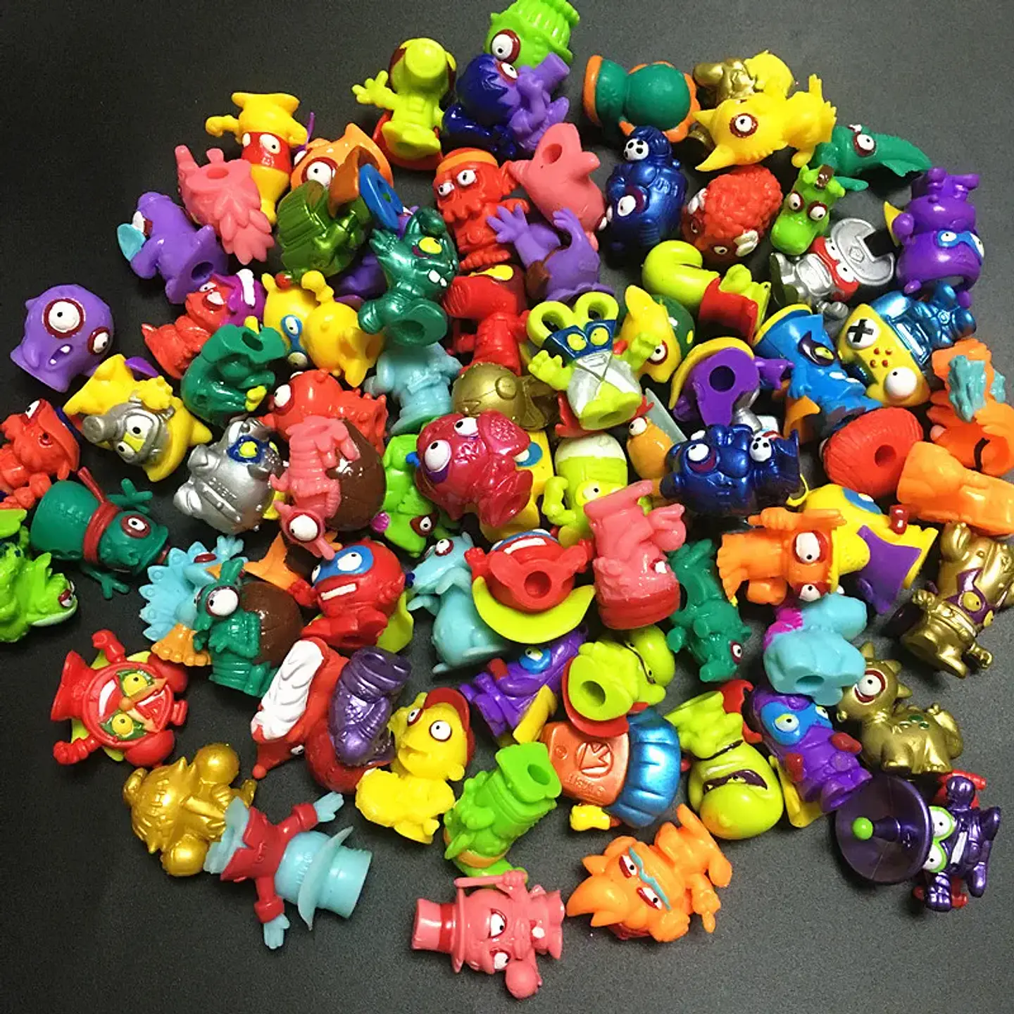 Mini Collectible Figure Bundle – No Repeats 11