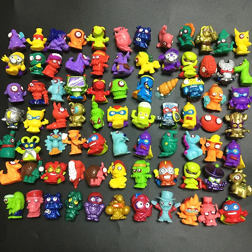 Mini Collectible Figure Bundle – No Repeats 12