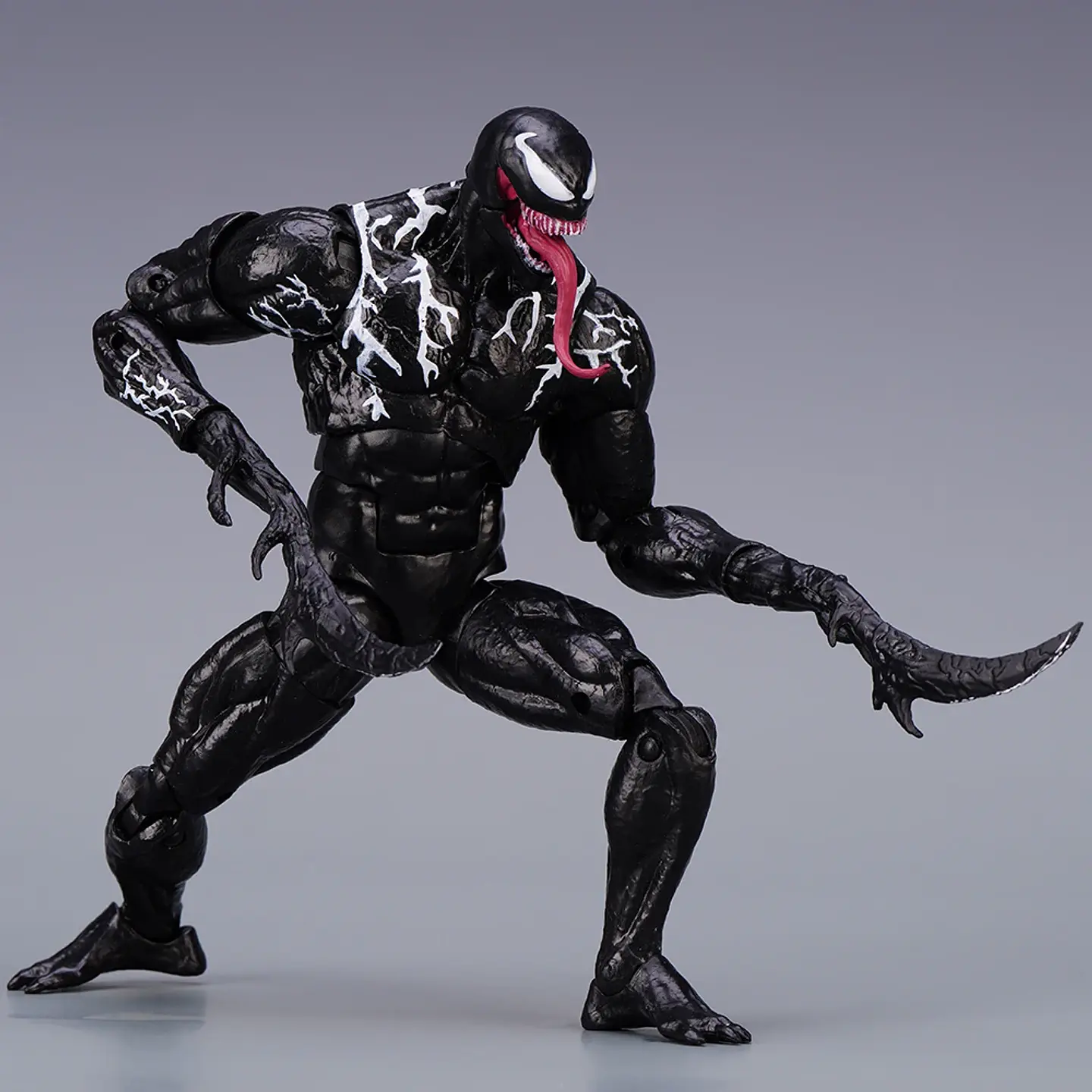 Symbiote Action Figure – 17-18cm Boxed Collectible 20