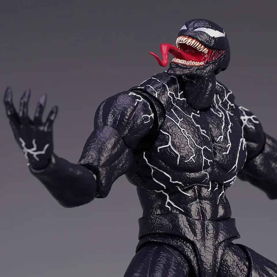 Symbiote Action Figure – 17-18cm Boxed Collectible 32
