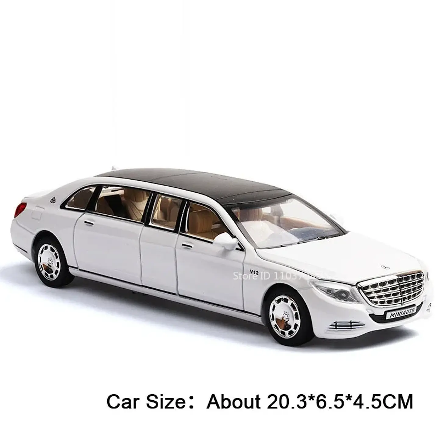 1:32 Diecast Luxury Sports Car Model – Sound & Light 10