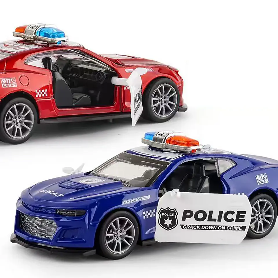 1:32 Diecast Metal Car Model – Openable Door 2