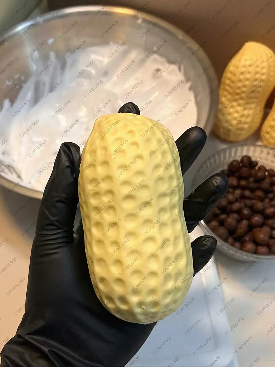 Peanut Crunchy Stress Ball – ASMR Squeeze Toy 5