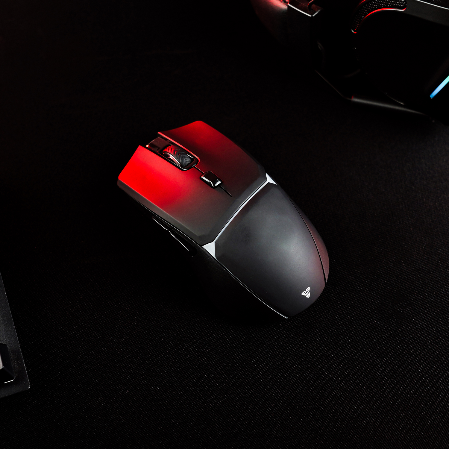 WGC3 CRYPTO Black Gaming Mouse Inalámbrico 10.000 DPI 14