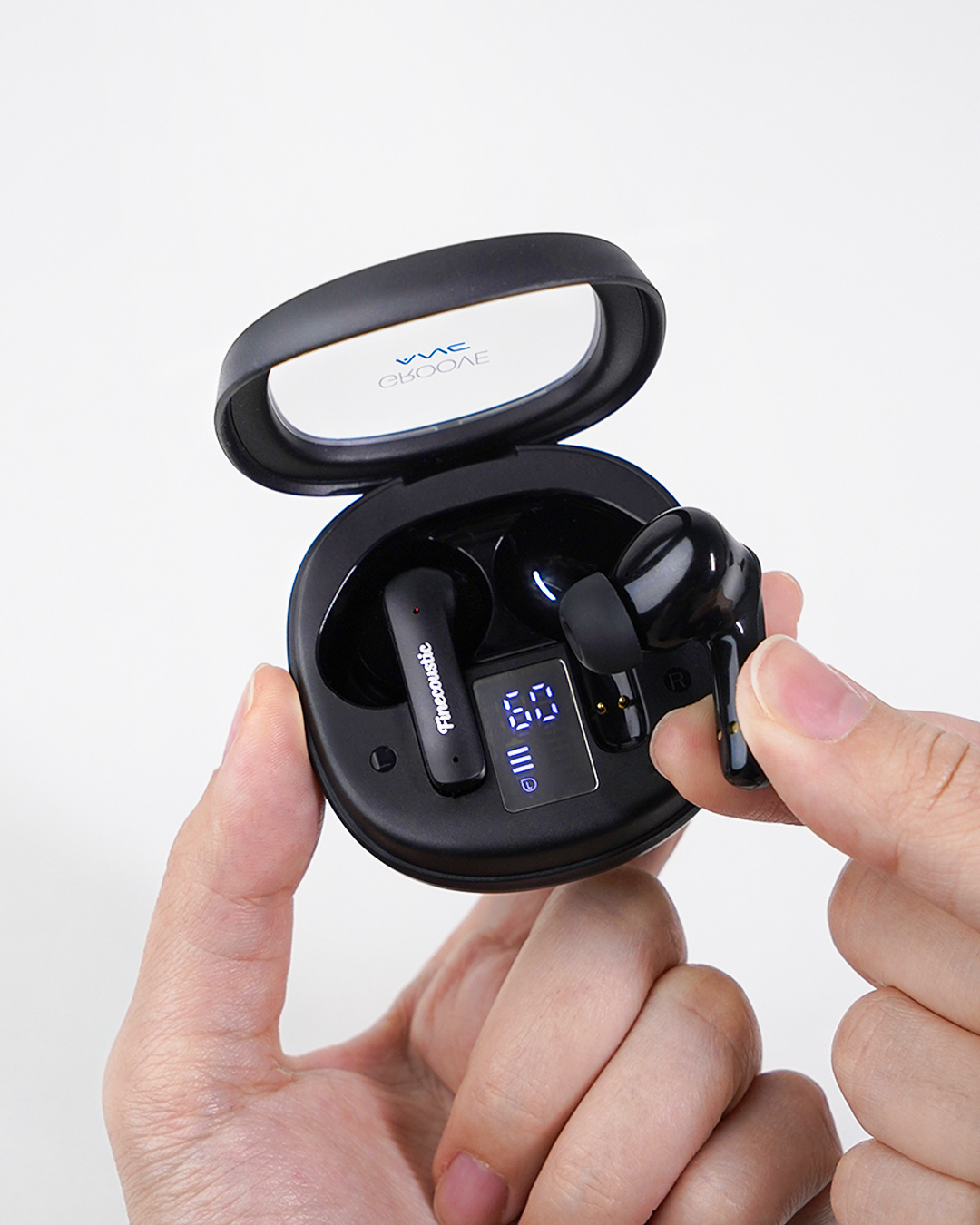 FT20 GROOVE ANC Black Audífonos Inalámbricos True Wireless Hi-Fi In Ear Finecoustic 2