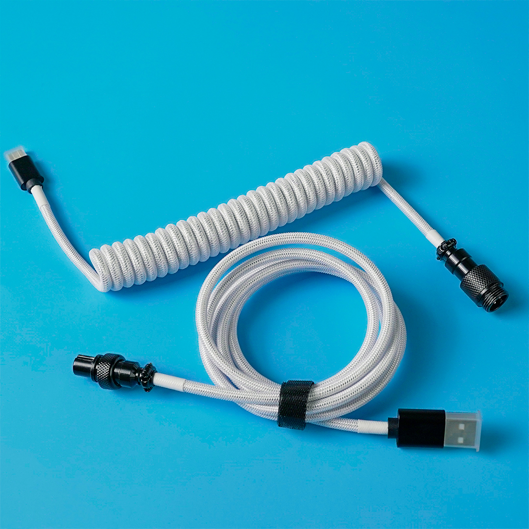 AC701 Red Cable Rizado USB C a USB A 14