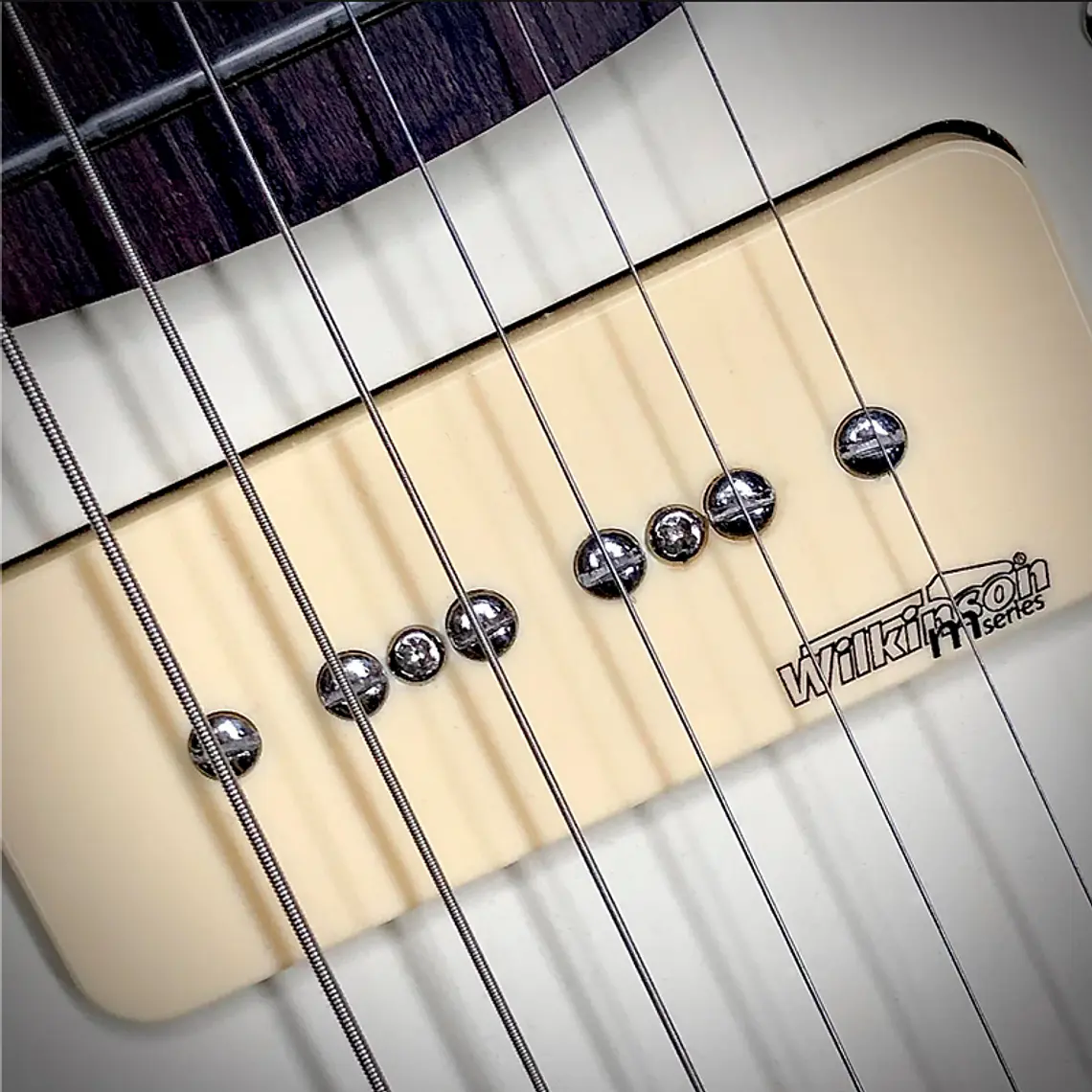 Guitarra Vintage V65 Reissued - Jaguar Tobacco Sunburst 4