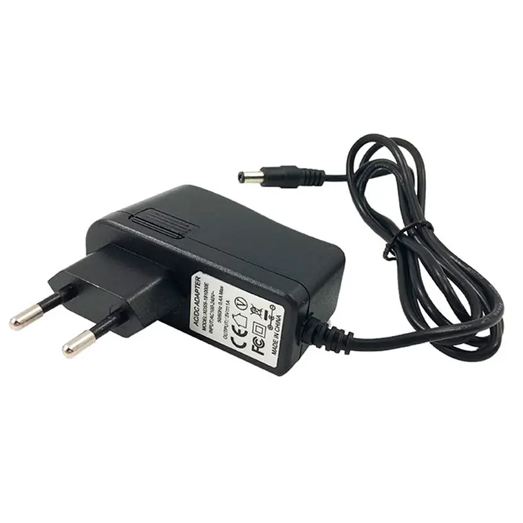 Caline - Fuente de Poder Pedales - 9V 1A 1