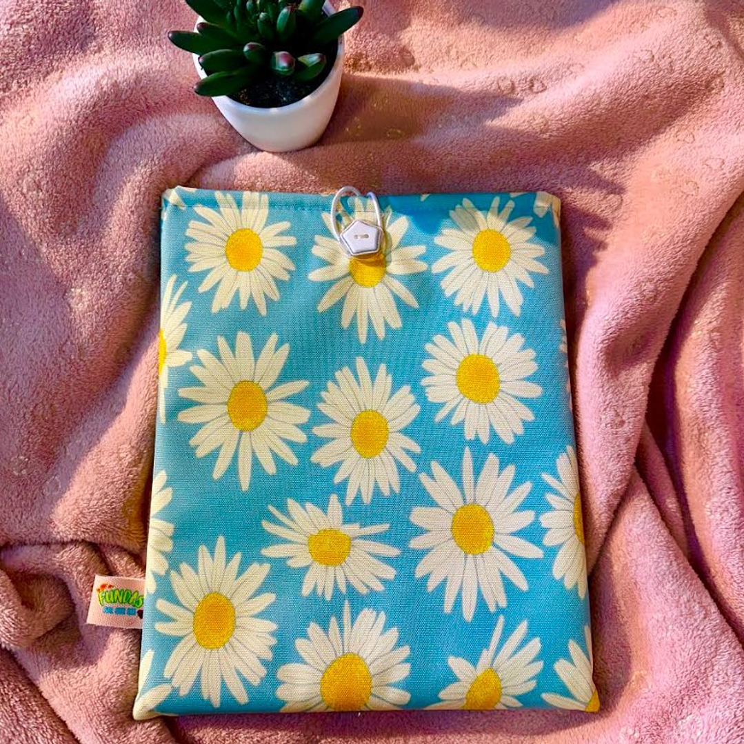 Funda Para Libro (Con Boton) - Margaritas 1