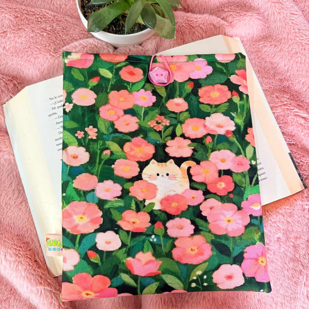 Funda Para Libro (Con Boton) - Gatito Con Flores 1