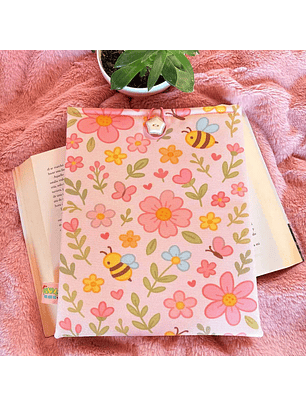 Funda Para Libro (Con Boton) - Abejitas Y Flores